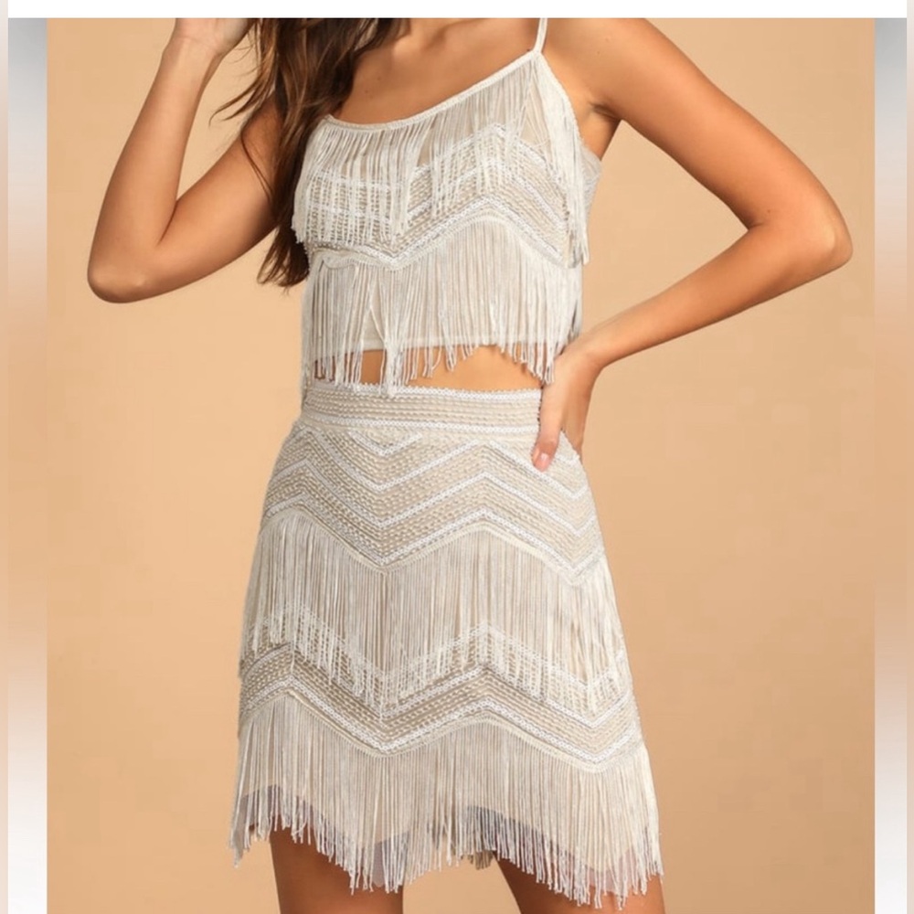 Lulus (20s style dress) white, two piece fringe dress